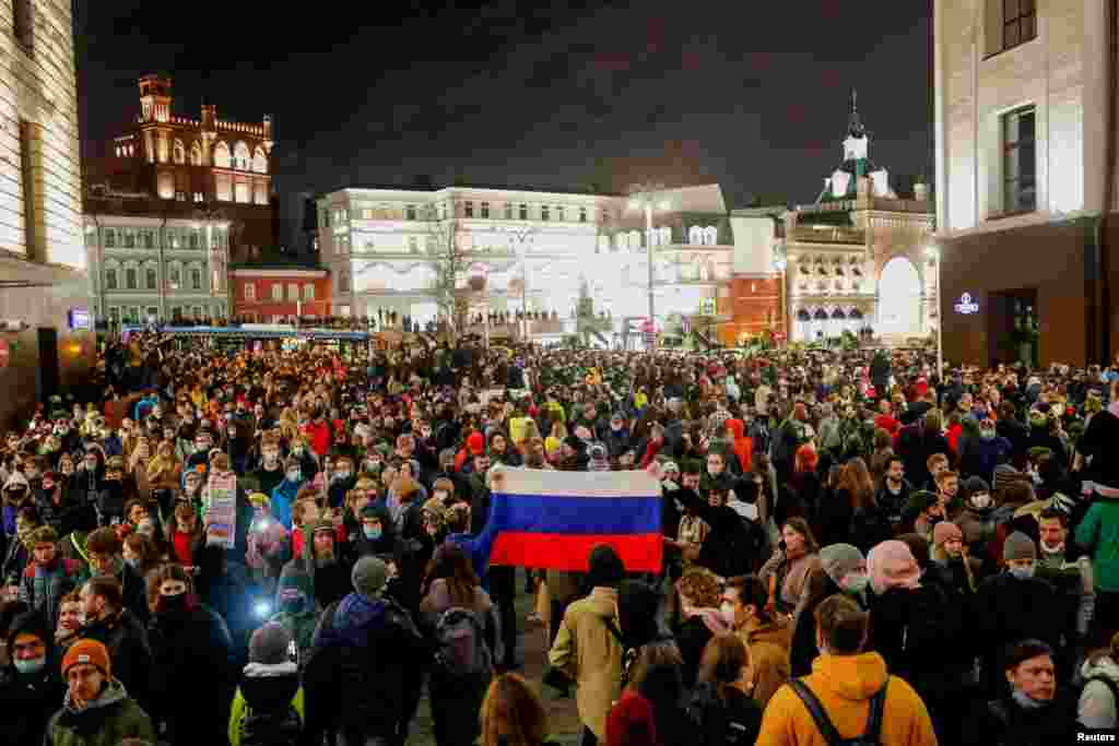 Протестувальники пройшли вулицями Москви: від Тверської до Мисливського ряду, через Луб&rsquo;янку і Кузнецький міст до Бульварного кільця