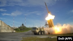 THAAD Sakit okeanın qərbində sınaqlar zamanı 