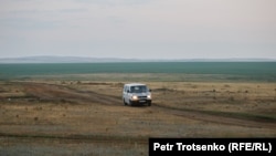 Дорога, ведущая в село Калачи. Акмолинская область, 27 июля 2020 года.