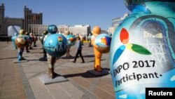 EXPO-2017 көрмесіне арналған мүсіндер.