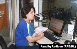 Proqramın aparıcısı Şahnaz Bəylərqızı