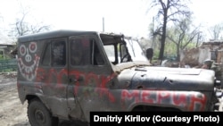 "Боевой УАЗ" вблизи Донецкого аэропорта