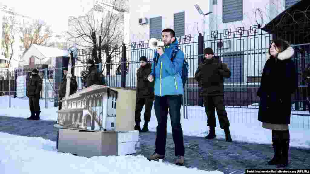 Программный директор &laquo;Крымского Дома&raquo; Алим Алиев