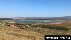 Обмелевшее Тайганское водохранилище в Белогорском районе Крыма, 14 сентября 2020 года